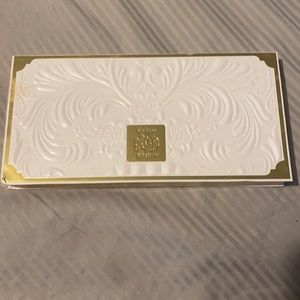 KVD Edge of Reality Palette